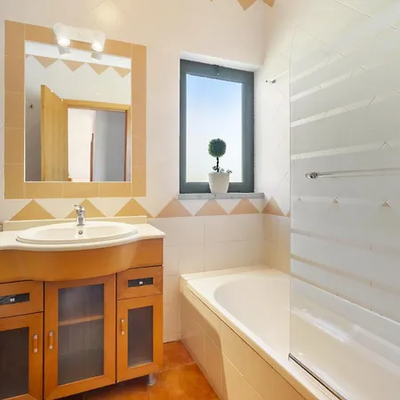 Vilita Oasis Family * Pêra